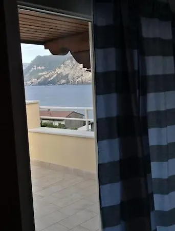 La Terrazza Sul Lago